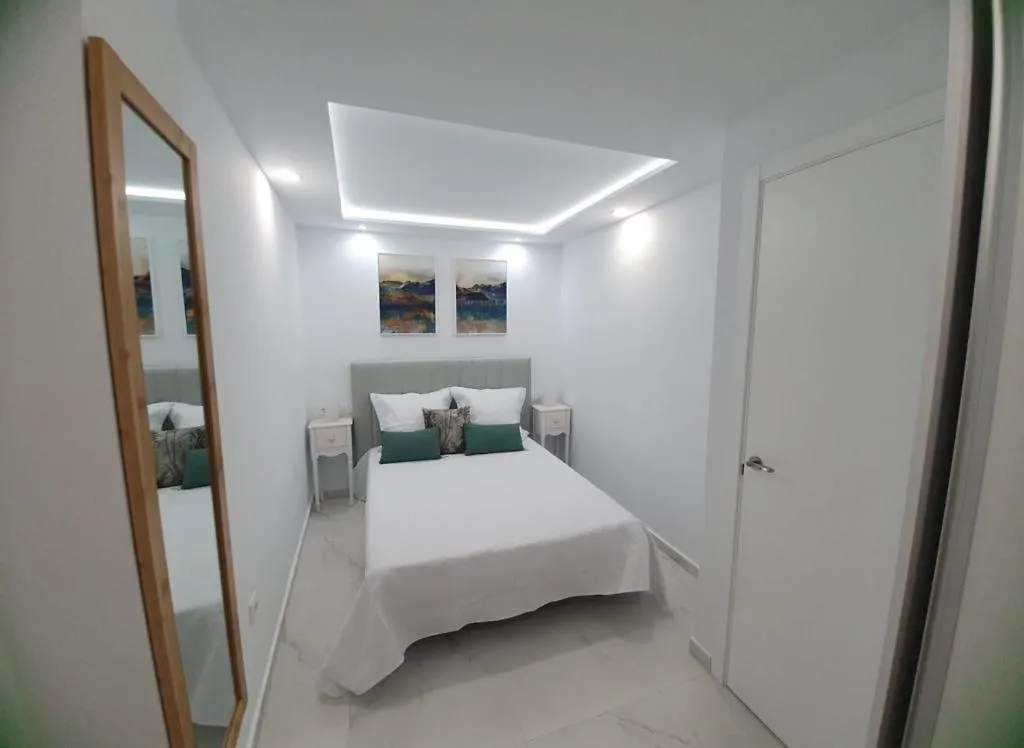 Apartamento San Eugenio ,, Los Garanios” Costa Adeje  Spain